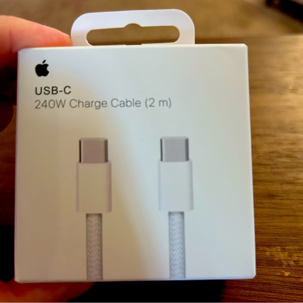 NEW - never used - Apple 240 W USB-C Charge Cable